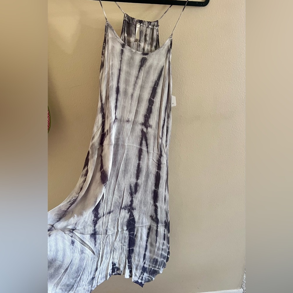 Shades of gray tie-dye dress